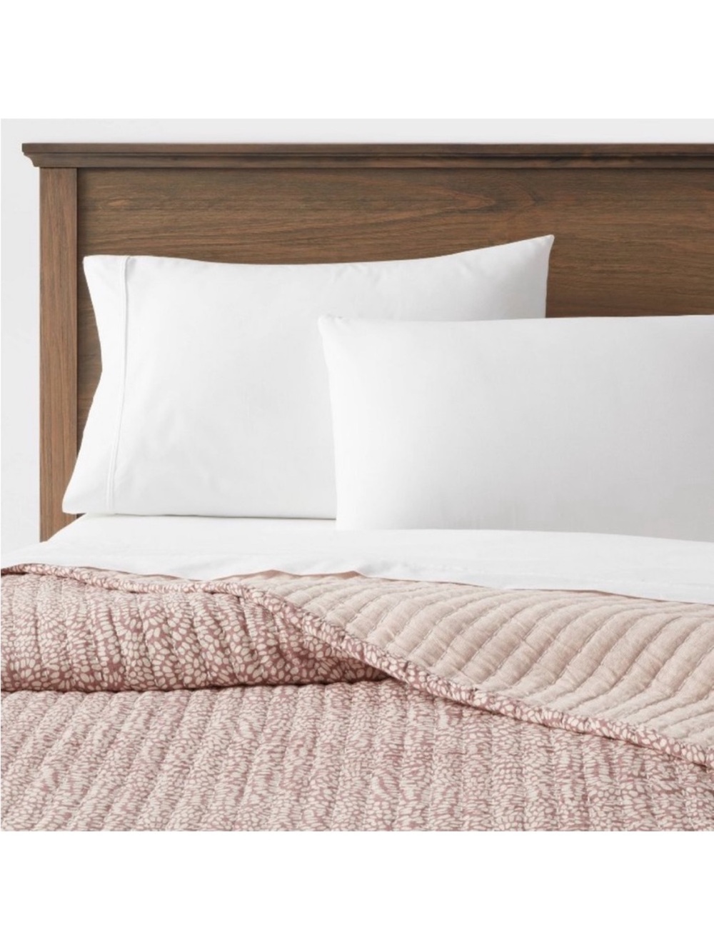 Threshold King Reversible Cotton Matelasse Swirl Quilt